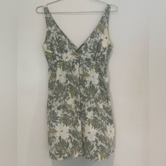 Old Navy Dresses & Skirts - Old Navy Green and White Sleeveless Sundress